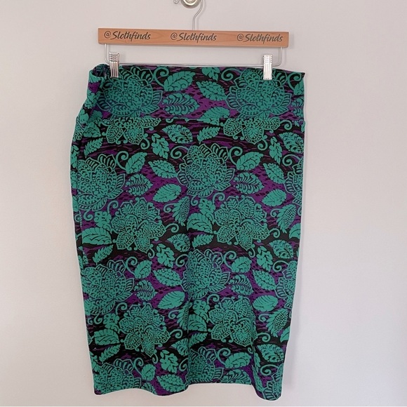 LuLaRoe Cassie Pencil Skirt- Floral- Green and Purple- Size 2XL - Picture 7 of 7